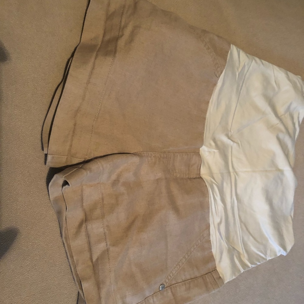 Maternity shorts
